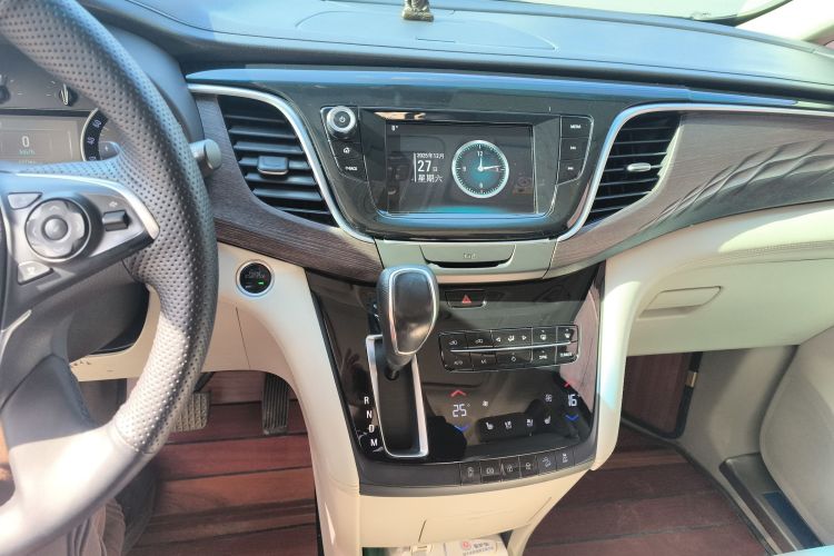 别克GL8 2018款 ES 28T 舒适型 国VI中控内饰16
