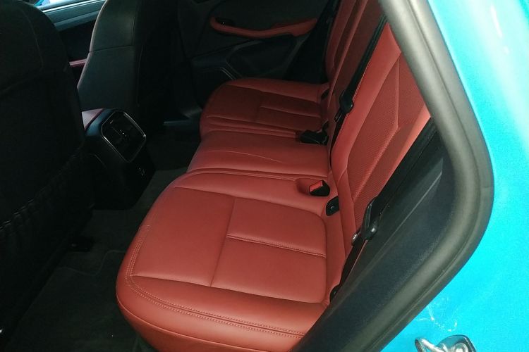 保时捷 2021款 Macan 2.0T中控内饰21