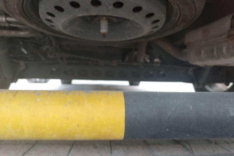 别克GL8 2014款 2.4L 经典版局部细节9009