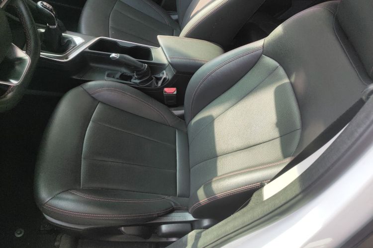 吉利汽车 远景X3 2021款 PRO 1.5L 手动精英型局部细节19