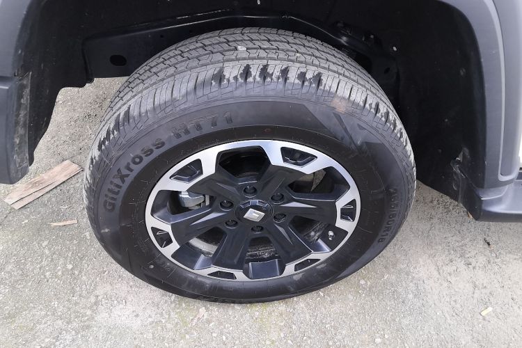 坦克300新能源 2025款 Hi4-T车身外观6008