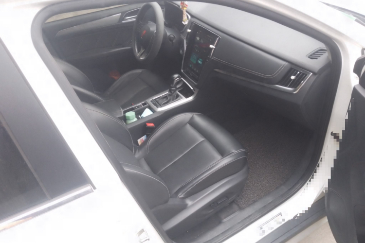 荣威RX5 2016款 20T 两驱自动互联网智享版局部细节9005