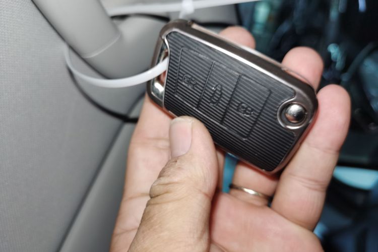 大众 途观L 2025款 出众款 330TSI 自动两驱R-Line龙耀版中控内饰11