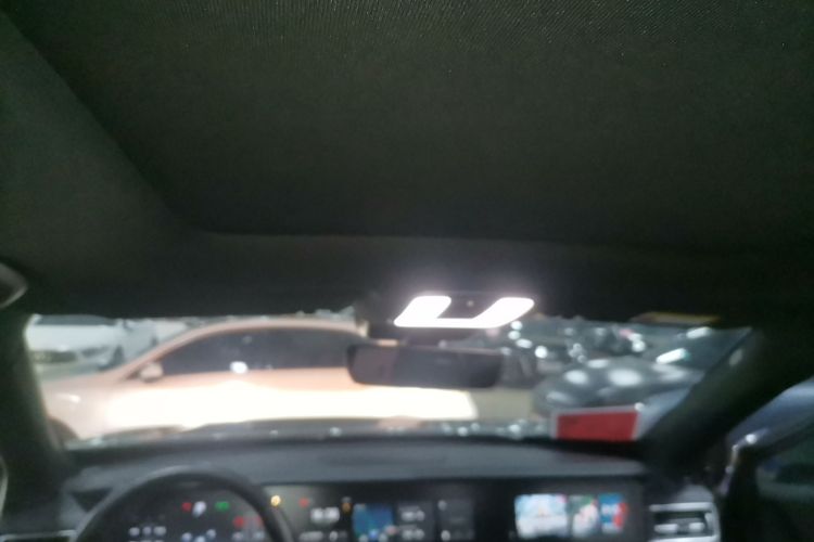 理想汽车 理想ONE 2020款 增程6座版局部细节22