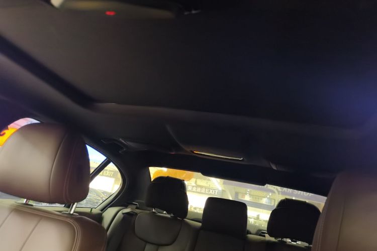 宝马5系 2020款 525Li M运动套装中控内饰22