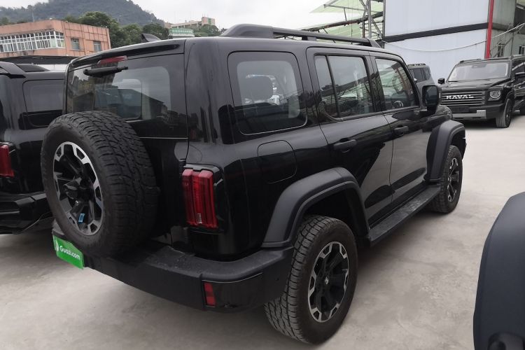 坦克300新能源 2025款 Hi4-T车身外观7