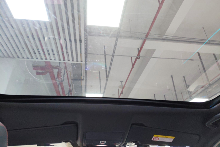 路虎 发现运动版 2021款 249PS R-Dynamic S 性能版局部细节22