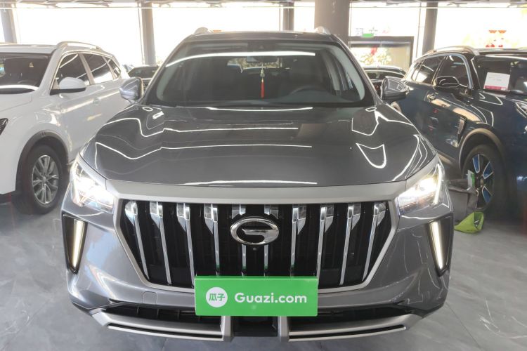 广汽传祺 传祺GS4 PLUS 2022款 390T 自动星系版车身外观2