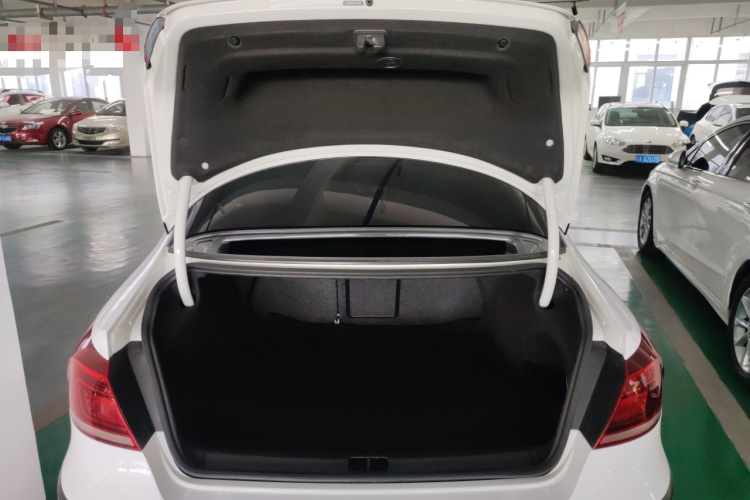 一汽-大众CC 2018款 2.0TSI 豪华型机舱底盘23