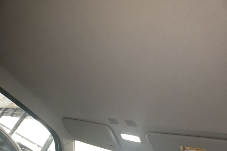 吉利银河 2025款 210km 熊猫骑士中控内饰22