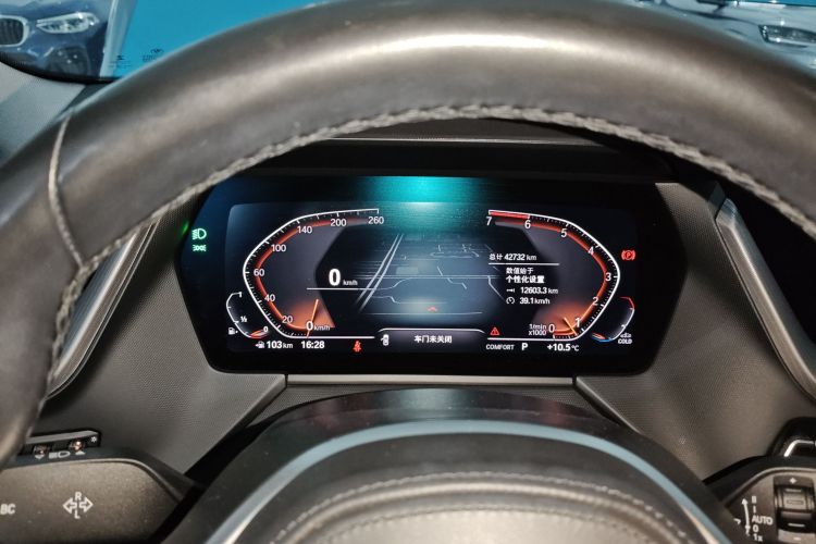 宝马2系(进口) 2021款 225i 四门轿跑车 M运动套装中控内饰14