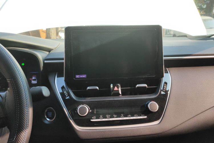 丰田 卡罗拉 2024款 1.2T 精英版中控内饰16