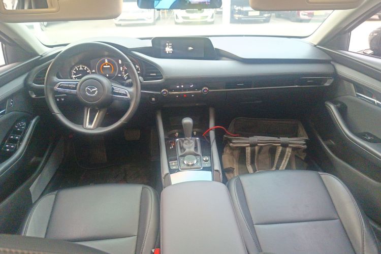 马自达3 昂克赛拉 2023款 2.0L 自动质雅版中控内饰12