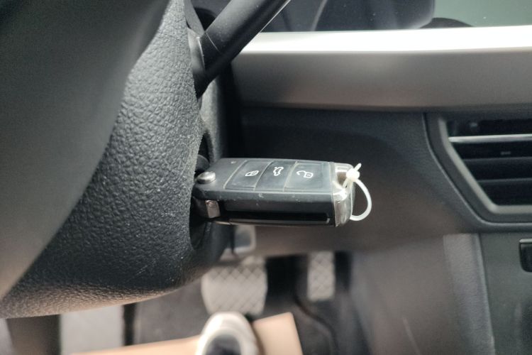 大众 朗逸 2019款 1.5L 自动舒适版 国VI中控内饰7001