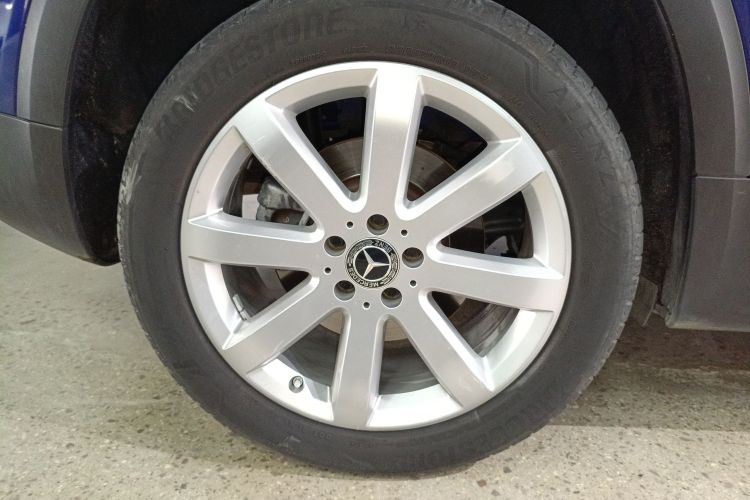 奔驰GLB 2020款 改款 GLB 200 时尚型车身外观6008