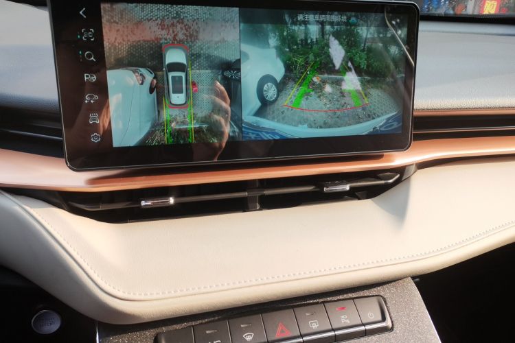 哈弗H6 2021款 第三代 1.5T 自动两驱Supreme局部细节16