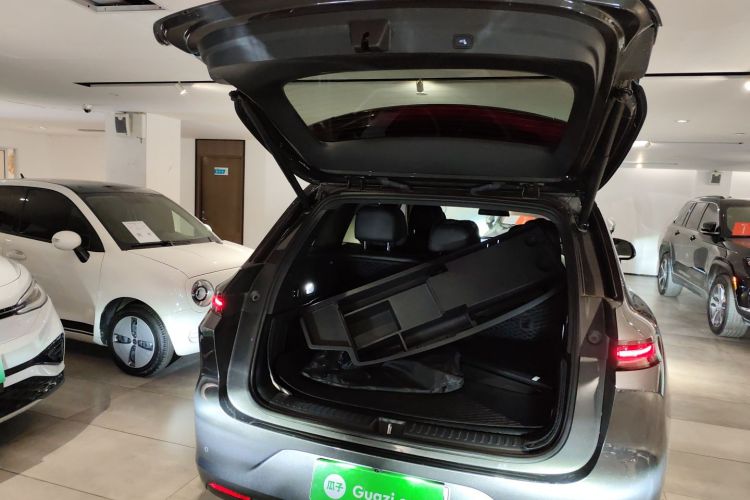 理想汽车 理想L6 2024款 Pro机舱底盘23