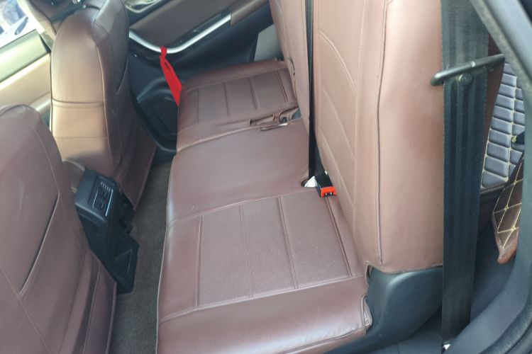 比速汽车 比速T5 2017款 1.5T 自动旗舰型中控内饰21