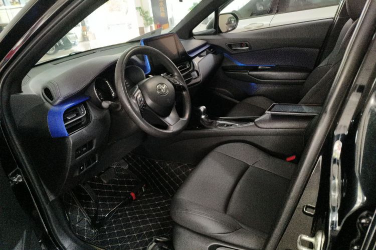 丰田C-HR 2018款 2.0L 领先特别版 国V中控内饰20