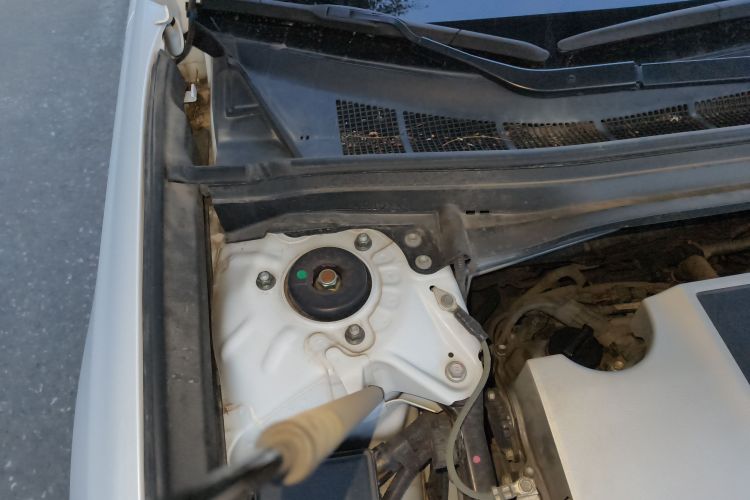 雷克萨斯ES 2015款 200 精英版局部细节9006