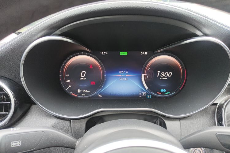 奔驰C级 2019款 改款 C 260 L 运动版中控内饰14