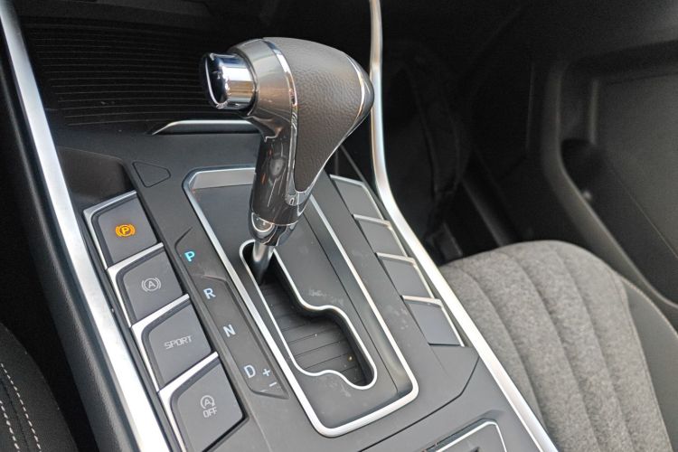 福特 领界 2019款 定制版局部细节18