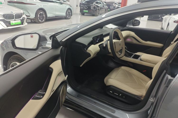 蔚来ET5 2025款 75kWh中控内饰20
