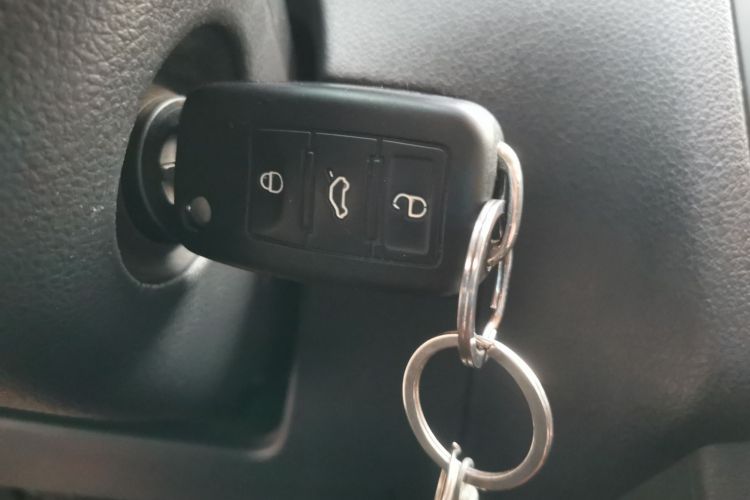 大众 Polo 2014款 1.4L 自动舒适版中控内饰11