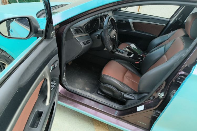 海马M6 2017款 1.5T CVT豪华型中控内饰20