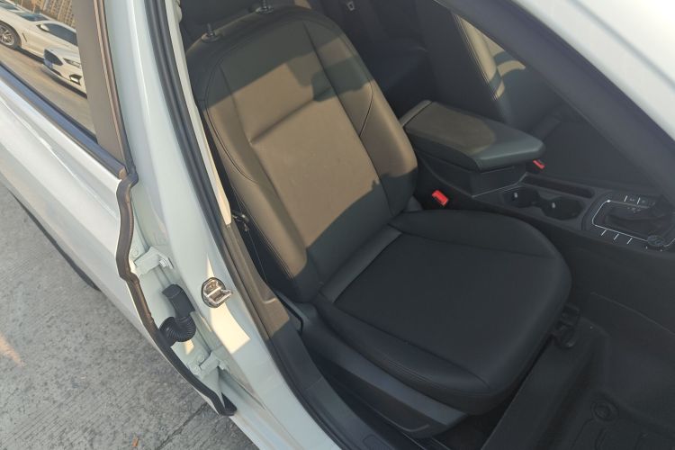 大众 宝来 2021款 1.5L 自动时尚智联版局部细节41