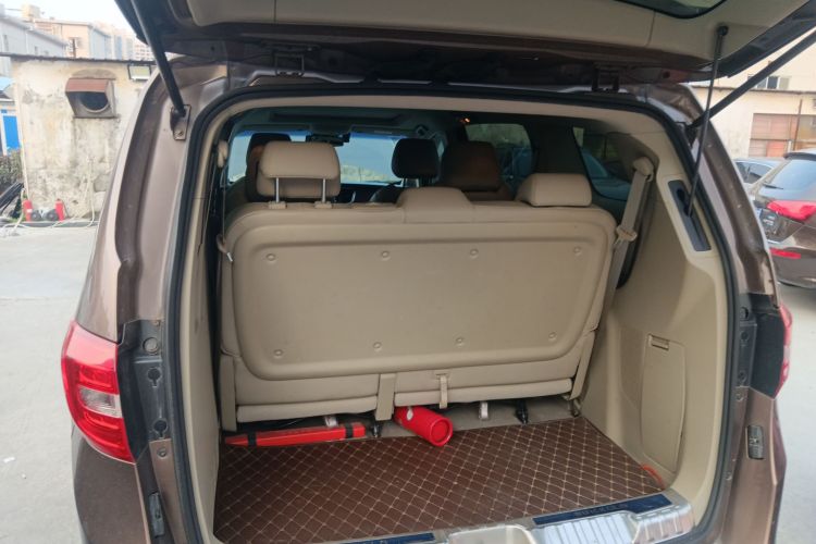 别克GL8 2018款 28T 尊贵型 国VI机舱底盘23