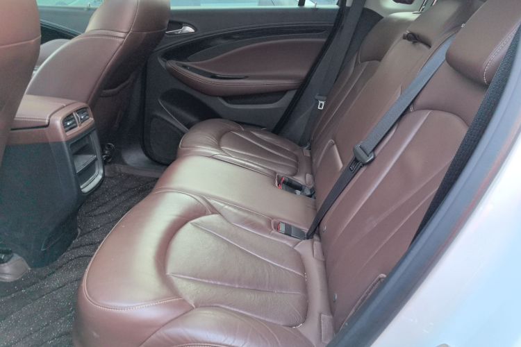 别克 昂科威 2018款 28T 四驱精英型中控内饰21