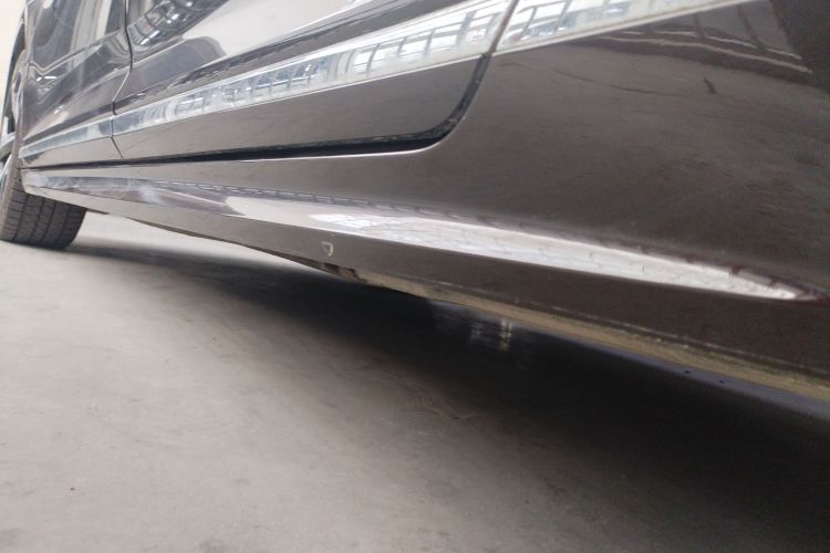 大众 迈腾 2023款 200万辆纪念版 330TSI DSG豪华型局部细节9002