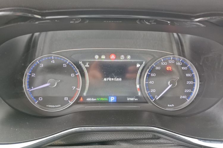 广汽传祺 传祺M8 2018款 320T 尊贵版中控内饰14