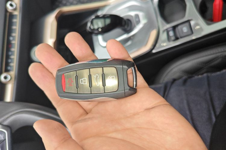 哈弗H6 2021款 1.5T 自动都市版中控内饰7001