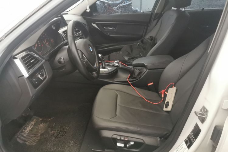 宝马3系 2016款 320Li 时尚型局部细节19