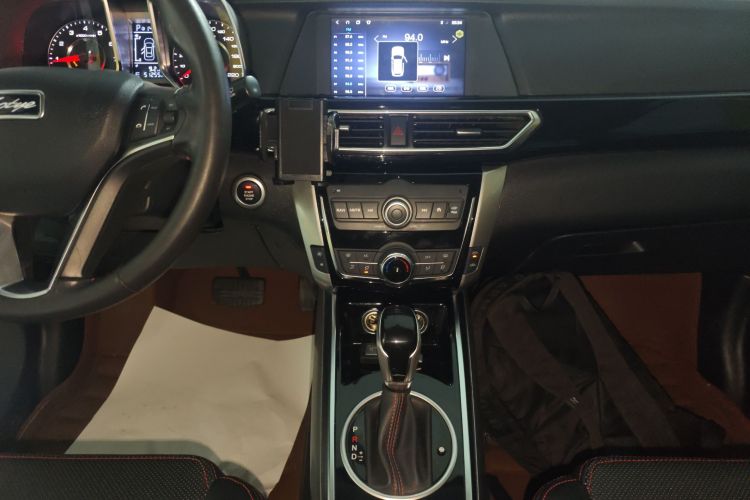 众泰 大迈X5 2015款 1.5T CVT知县型 国V局部细节16