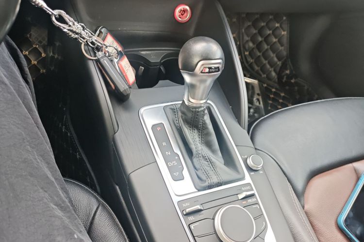 奥迪A3 2015款 Limousine 40 TFSI 自动舒适型局部细节18