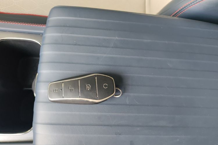 比亚迪 元PLUS 2023款 冠军版 510KM 领先型中控内饰7001