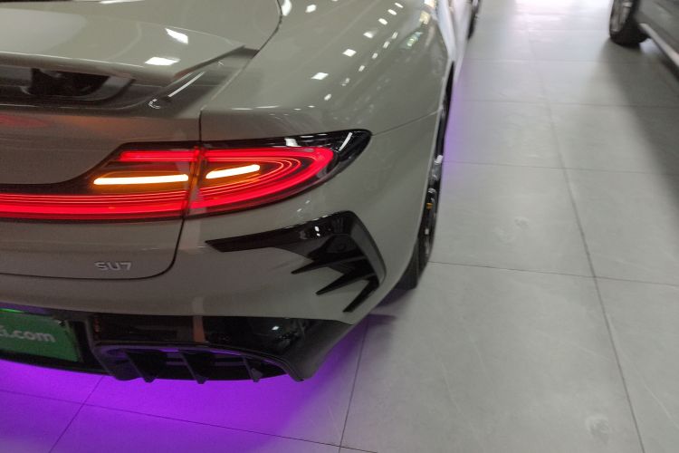 小米汽车 小米SU7 2024款 后驱超长续航高阶智驾Pro版车身外观6006