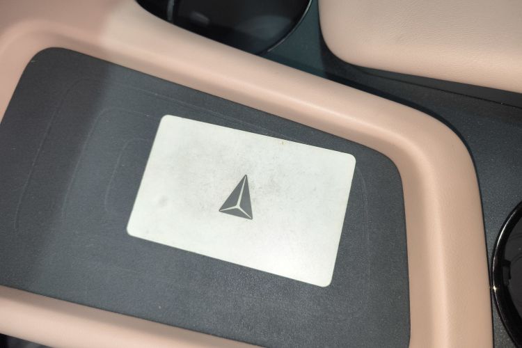 深蓝汽车 深蓝SL03 2022款 515纯电版中控内饰11