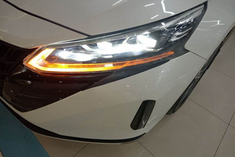 日产 天籁 2022款 2.0L XL-TLS 悦享版局部细节36