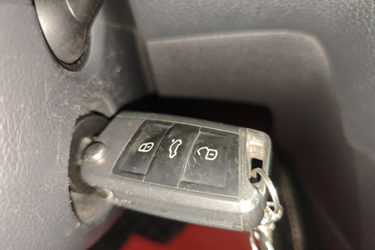 大众 高尔夫 2020款 200TSI DSG舒适进取版中控内饰11