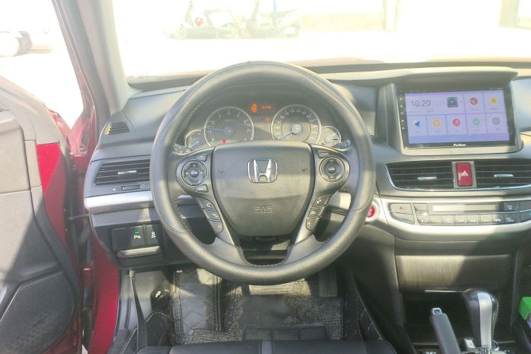 本田 歌诗图 2014款 2.4L 豪华版中控内饰13