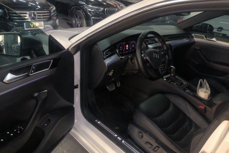 一汽-大众CC 2020款 330TSI 魅颜版 国VI中控内饰20