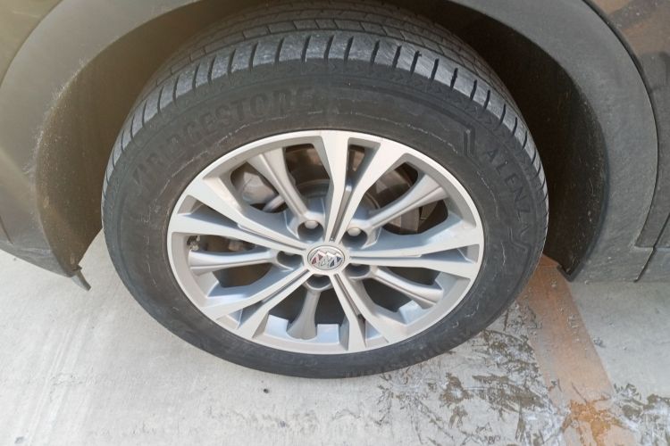 别克 2021款 昂科威Plus 652T 五座豪华型车身外观6007