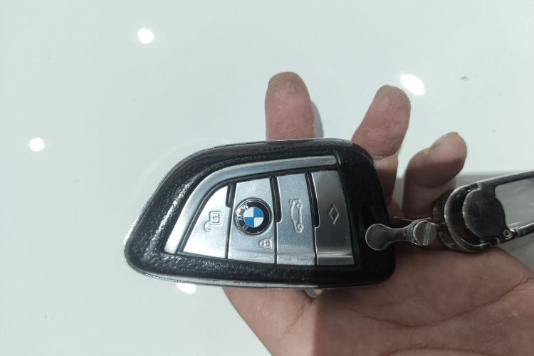 宝马5系(进口) 2018款 525i M运动套装中控内饰11