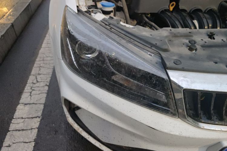 吉利汽车 帝豪 2021款 UP 1.5L CVT豪华型车身外观8