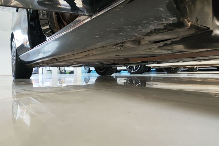 奔驰E级 2020款 E 300 L 时尚型局部细节9001