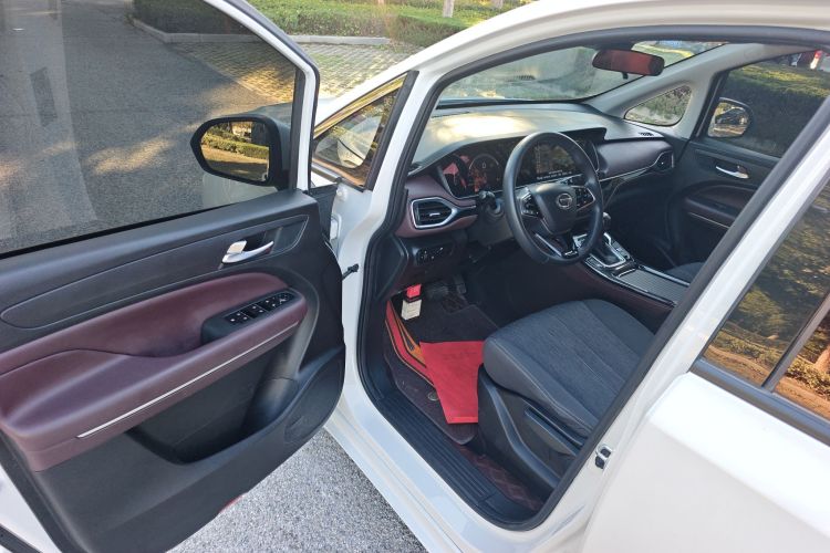 广汽传祺 传祺M6 2023款 PRO 270T DCT精英版中控内饰7003